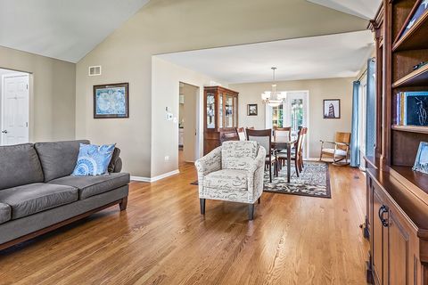 Tiny photo for 1075 Norwalk Road, Lemont, IL 60439 (MLS # 12500085)