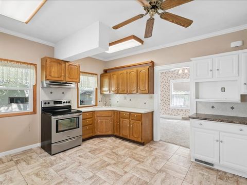 Tiny photo for 2206 6th Street, Moline, IL 61265 (MLS # 12633057)