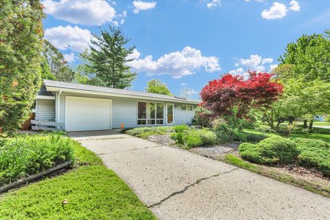 Tiny photo for 1302 Briarwood Drive, Champaign, IL 61821 (MLS # 12601060)