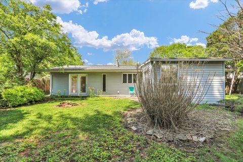 Tiny photo for 1302 Briarwood Drive, Champaign, IL 61821 (MLS # 12601060)