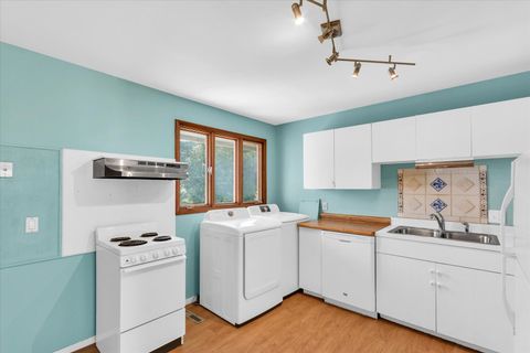 Tiny photo for 1302 Briarwood Drive, Champaign, IL 61821 (MLS # 12601060)