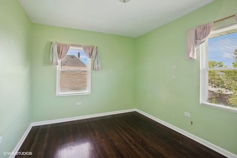 Tiny photo for 628 S 15th Avenue, Maywood, IL 60153 (MLS # 12302629)