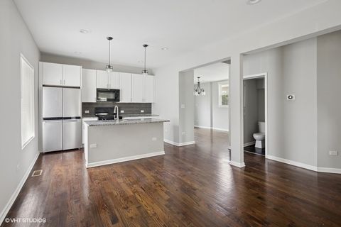 Tiny photo for 628 S 15th Avenue, Maywood, IL 60153 (MLS # 12302629)