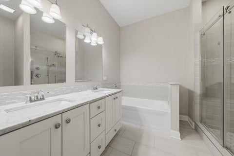 Tiny photo for 4009 S Vincennes Avenue, Chicago, IL 60653 (MLS # 12732589)
