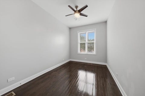 Tiny photo for 4009 S Vincennes Avenue, Chicago, IL 60653 (MLS # 12732589)