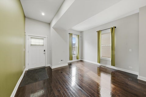 Tiny photo for 4009 S Vincennes Avenue, Chicago, IL 60653 (MLS # 12732589)