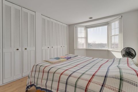 Tiny photo for 5506 Lincoln Avenue #A517, Morton Grove, IL 60053 (MLS # 12556018)