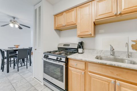 Tiny photo for 5506 Lincoln Avenue #A517, Morton Grove, IL 60053 (MLS # 12556018)