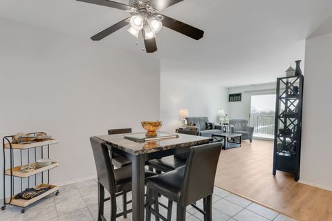 Tiny photo for 5506 Lincoln Avenue #A517, Morton Grove, IL 60053 (MLS # 12556018)