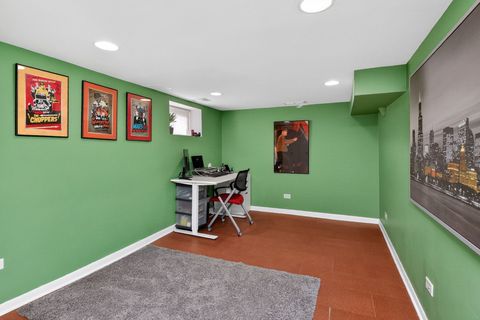 Tiny photo for 18 S Hudson Street, Westmont, IL 60559 (MLS # 12573287)