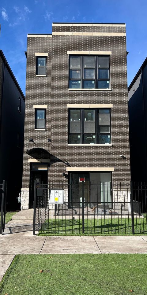 6530 S Maryland Avenue 2 Chicago IL 60637