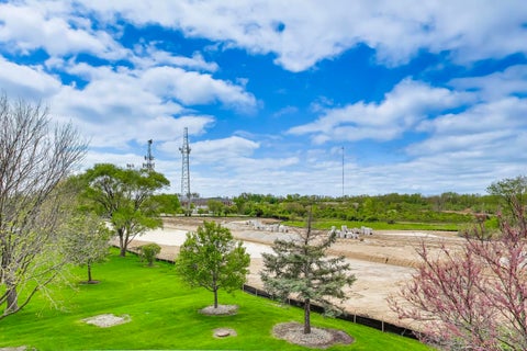 Tiny photo for 9750 Koch Court #2F, Orland Park, IL 60467 (MLS # 12685042)