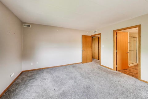 Tiny photo for 9750 Koch Court #2F, Orland Park, IL 60467 (MLS # 12685042)