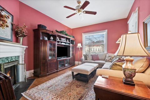 Tiny photo for 516 Greenwood Street #516, Evanston, IL 60201 (MLS # 12586265)