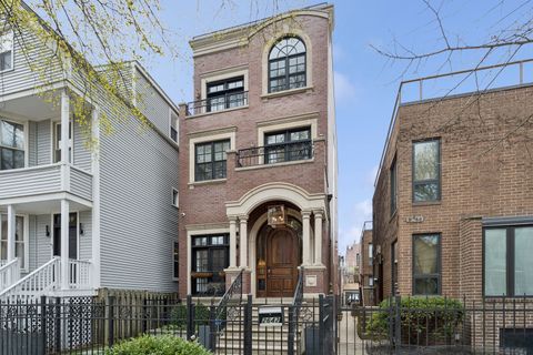 2642 N Wayne Avenue Chicago IL 60614