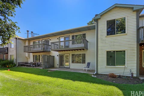Tiny photo for 260 Crestview Drive #C, Wauconda, IL 60084 (MLS # 12703282)