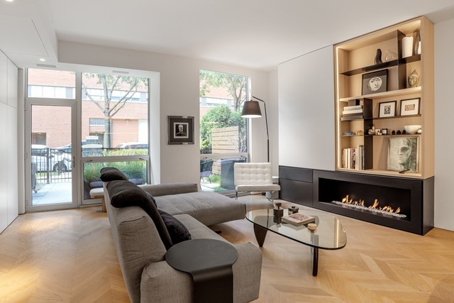 1917 S Calumet Avenue