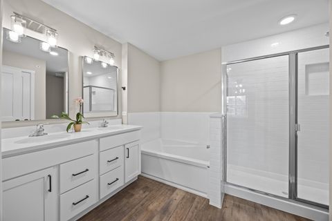 Tiny photo for 249 Hoffmann Drive, Buffalo Grove, IL 60089 (MLS # 12559757)