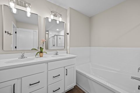 Tiny photo for 249 Hoffmann Drive, Buffalo Grove, IL 60089 (MLS # 12559757)