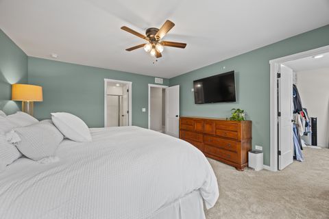 Tiny photo for 249 Hoffmann Drive, Buffalo Grove, IL 60089 (MLS # 12559757)