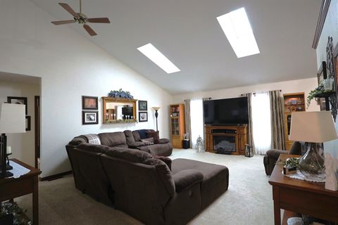 Tiny photo for 2861 College Street Road, Salem, IL 62881 (MLS # 12589540)