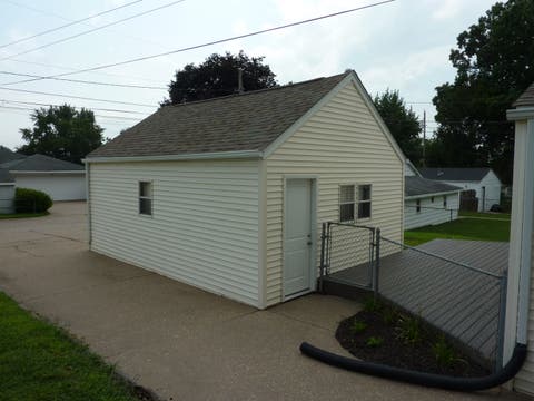 Tiny photo for 1631 W 38th Street, Davenport, IA 52806 (MLS # 12729378)