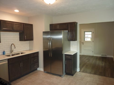 Tiny photo for 1631 W 38th Street, Davenport, IA 52806 (MLS # 12729378)