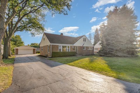 Tiny photo for 9627 Castello Avenue, Melrose Park, IL 60164 (MLS # 12495235)
