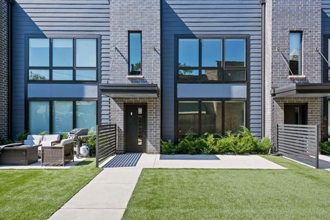 6605 North Avenue 6605-2 Oak Park IL 60302