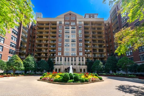 Photo of 55 W DELAWARE Place #1120, Chicago, IL 60610 (MLS # 12691932)