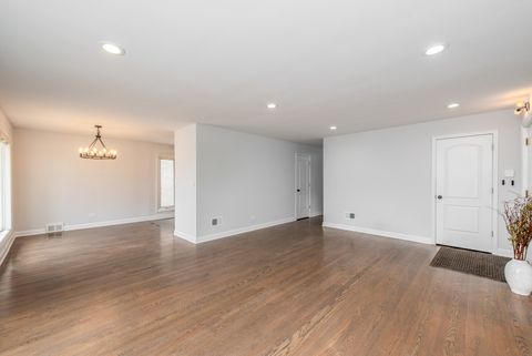 Tiny photo for 4816 N Nordica Avenue, Chicago, IL 60656 (MLS # 12571170)