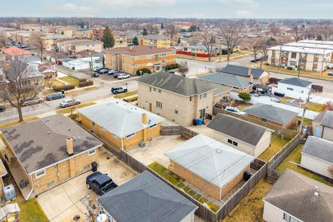 Tiny photo for 4816 N Nordica Avenue, Chicago, IL 60656 (MLS # 12571170)