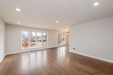 Tiny photo for 4816 N Nordica Avenue, Chicago, IL 60656 (MLS # 12571170)