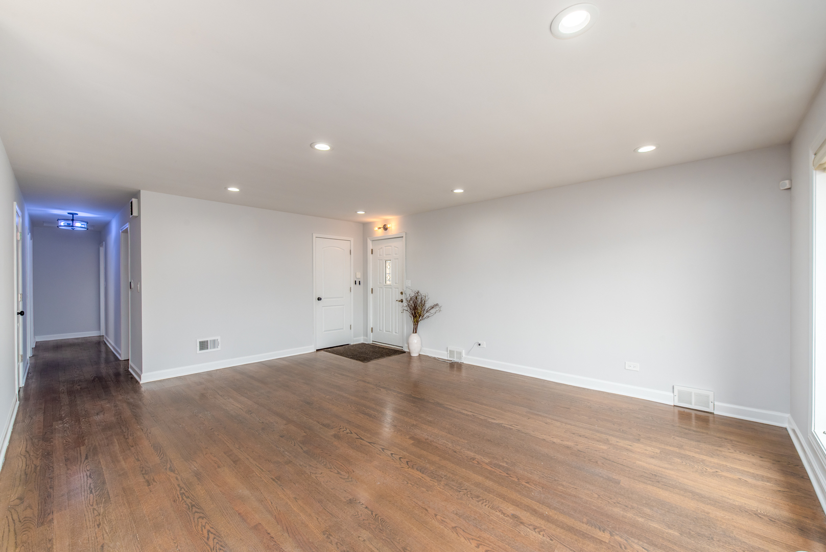 4816 N Nordica Avenue