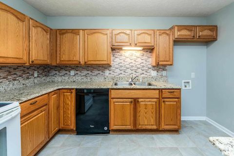 Tiny photo for 1500 APACHE Drive, Marion, IL 62959 (MLS # QC4268351)