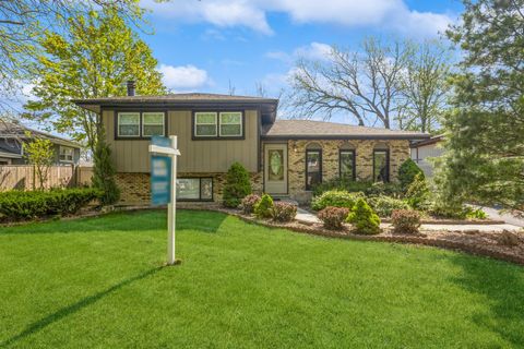 912 MacGregor Road Lockport IL 60441