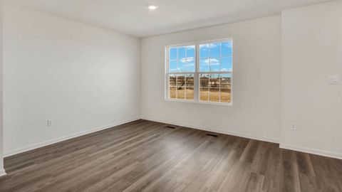 Tiny photo for 427 lakeshore Court, St. Charles, IL 60174 (MLS # 12562947)