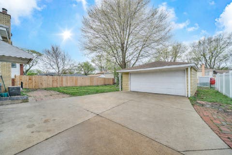 Tiny photo for 10 N ADAMS Drive, Addison, IL 60101 (MLS # 12725164)