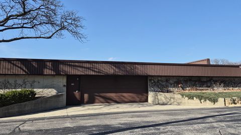 Tiny photo for Elk Grove Village, IL 60007 (MLS # 12605565)