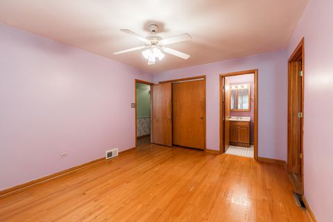 Tiny photo for 525 Bunning Drive, Downers Grove, IL 60516 (MLS # 12406902)