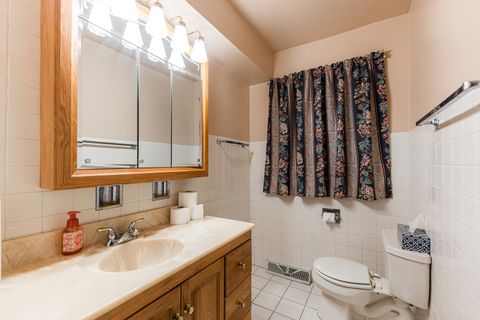 Tiny photo for 525 Bunning Drive, Downers Grove, IL 60516 (MLS # 12406902)