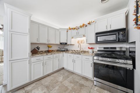 Tiny photo for 3404 W 125th Street, Alsip, IL 60803 (MLS # 12497135)