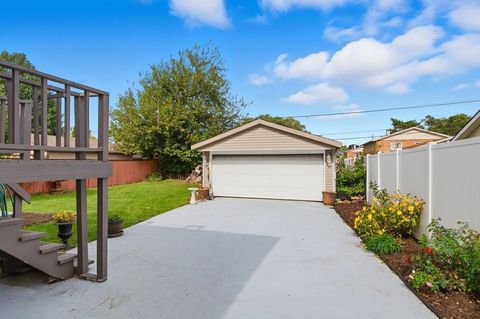 Tiny photo for 3404 W 125th Street, Alsip, IL 60803 (MLS # 12497135)