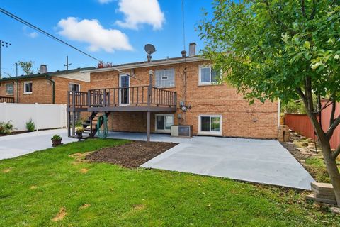 Tiny photo for 3404 W 125th Street, Alsip, IL 60803 (MLS # 12497135)