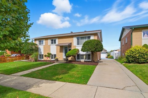 Tiny photo for 3404 W 125th Street, Alsip, IL 60803 (MLS # 12497135)