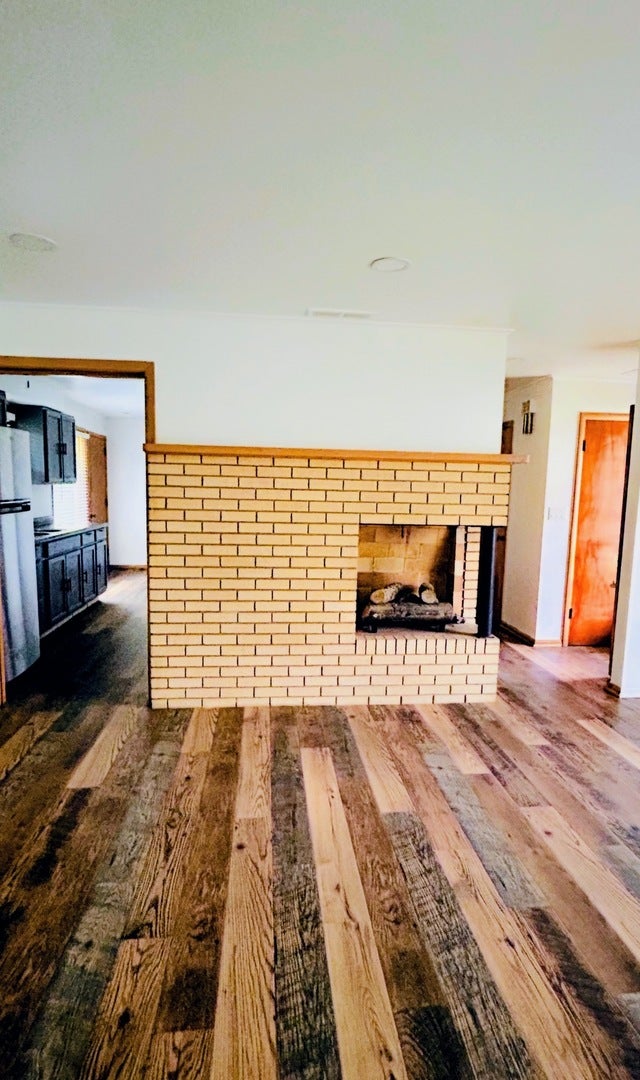 4103 CRESTVIEW Drive