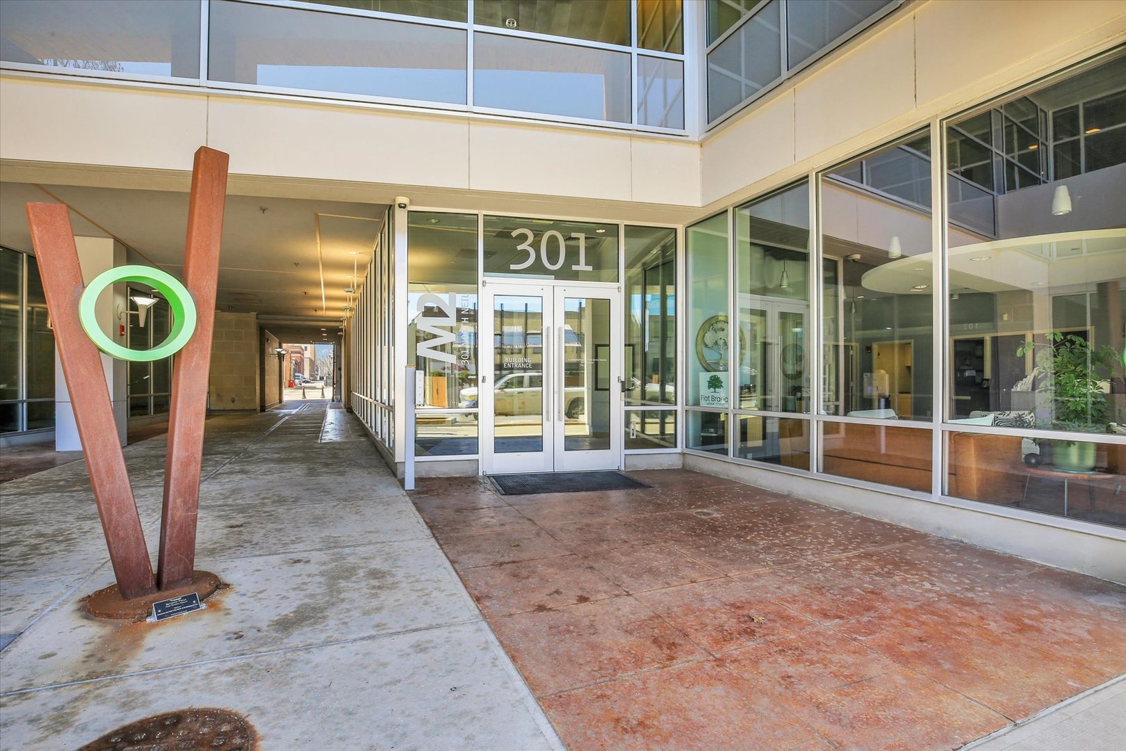 301 N Neil Street 711