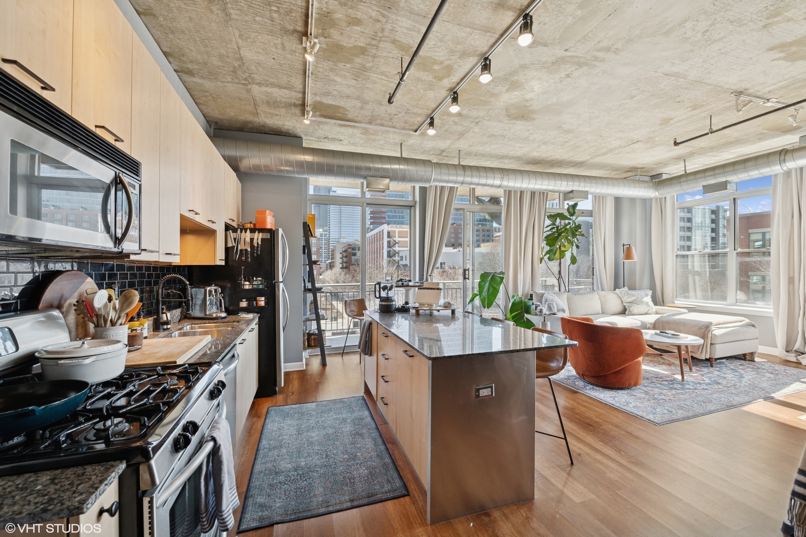 111 S Morgan Street 415