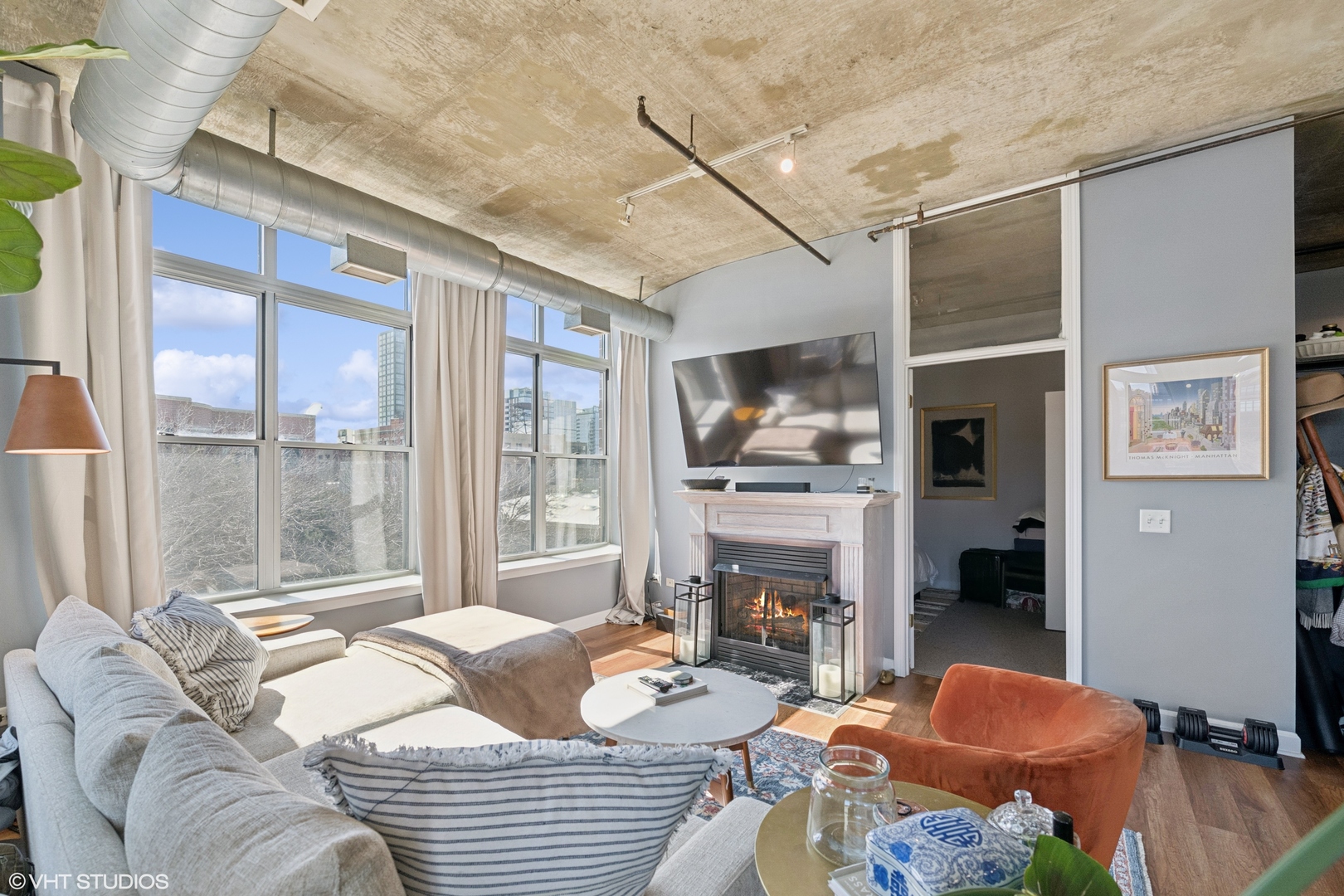 111 S Morgan Street 415