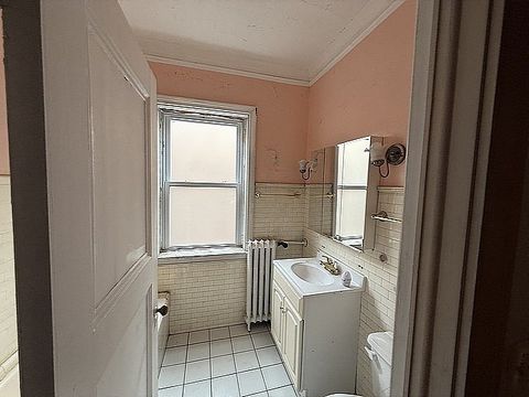Tiny photo for 4808 S Dorchester Avenue #3N, Chicago, IL 60615 (MLS # 12487474)